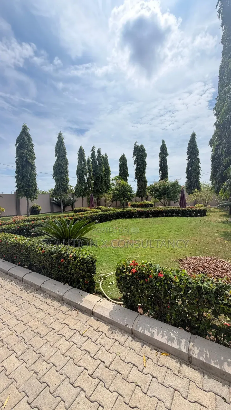 5bdrm Mansion in Mbweni for sale