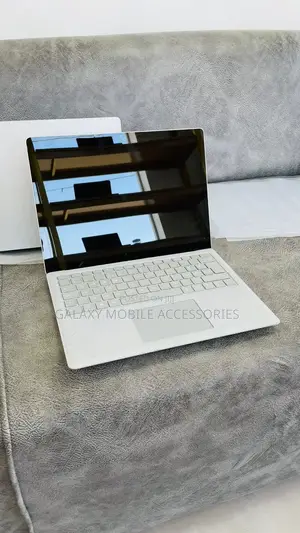 Laptop Microsoft Surface 2 8GB Intel Core i5 SSD 256GB