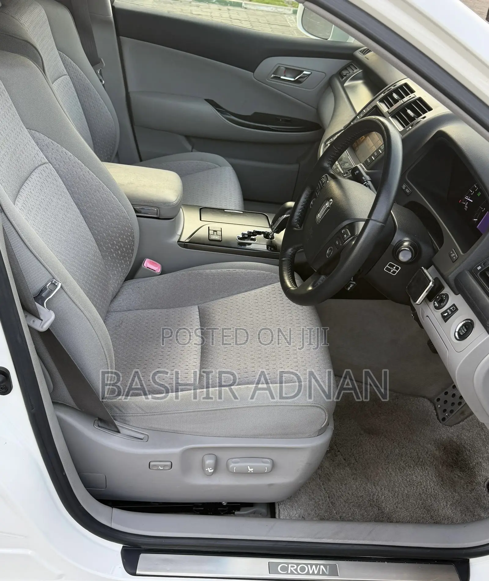 Toyota Crown 2009 Pearl