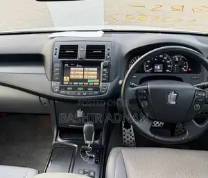 Toyota Crown 2009 Pearl