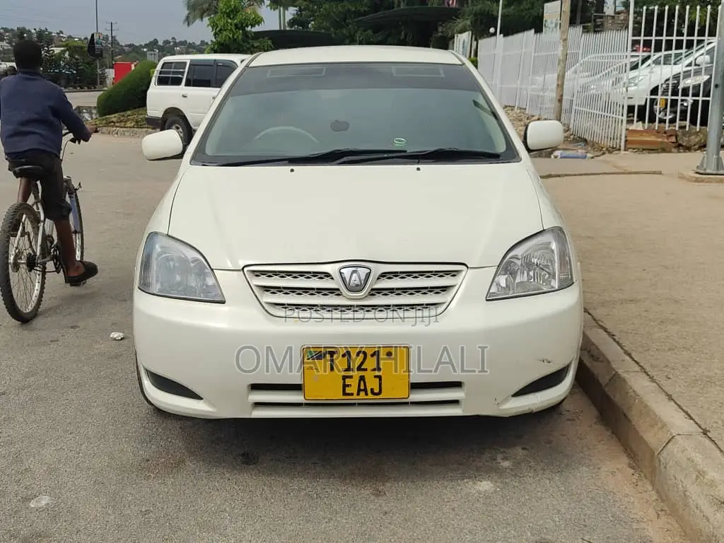Toyota Allex 2004 White