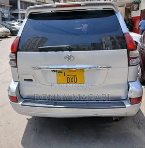 Toyota Land Cruiser Prado 2006 Silver