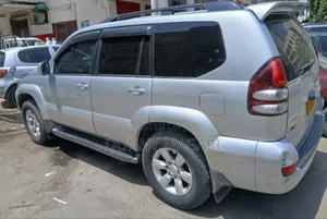 Toyota Land Cruiser Prado 2006 Silver