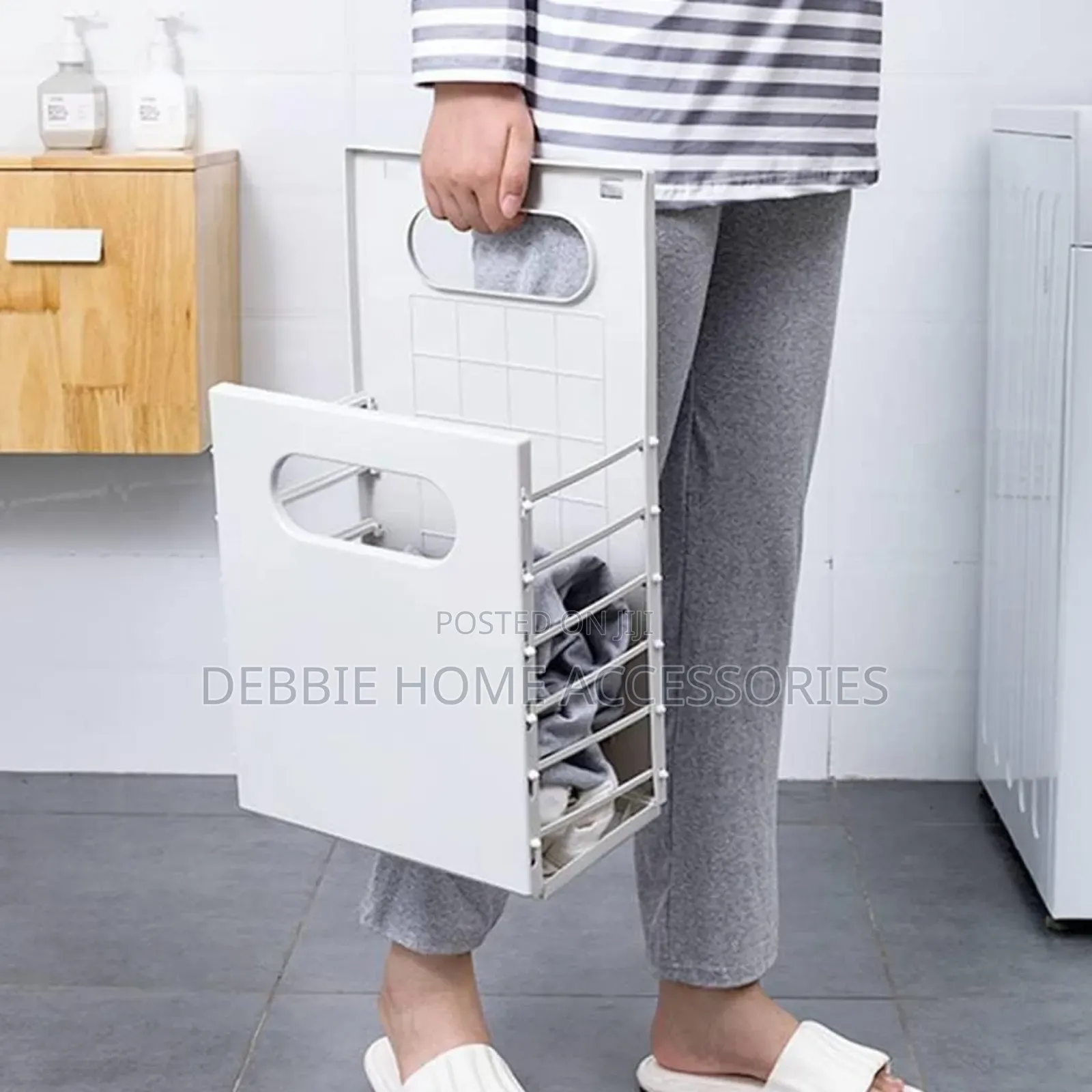 Foldable, Wall-Mounted Laundry Basket