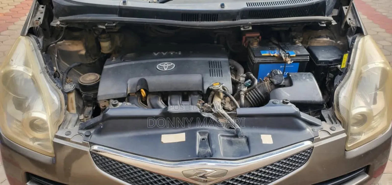 Toyota Ractis 1.5 AWD 2008 Gray