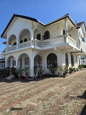 5bdrm House in Bunju for sale