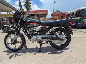 New TVS HLX 125 2025 Black