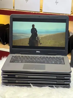 Laptop Dell Latitude 3310 4GB Intel Core i3 SSD 128GB
