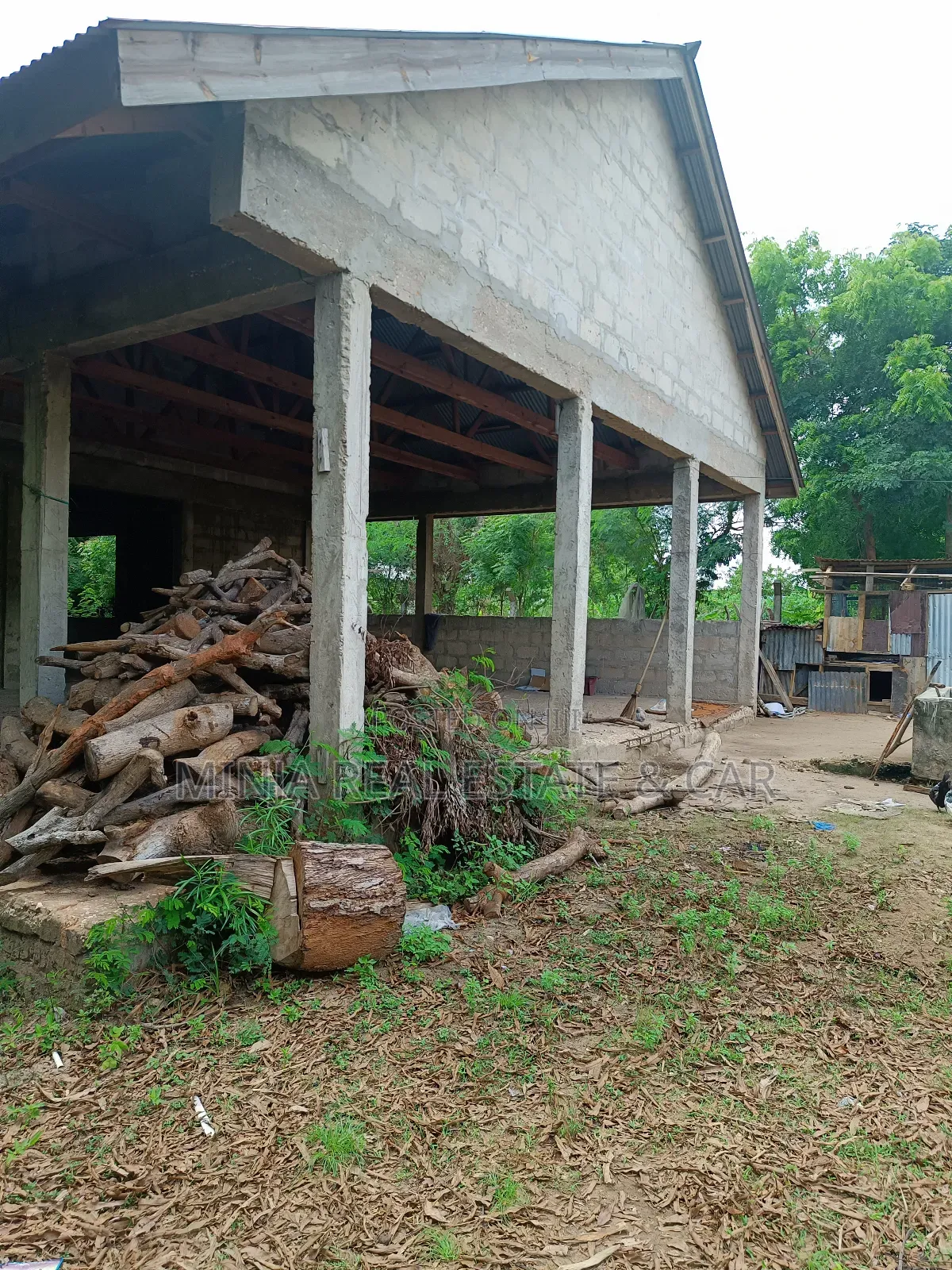 Yard/Warehouse Plot for Sale Toangoma Kigamboni
