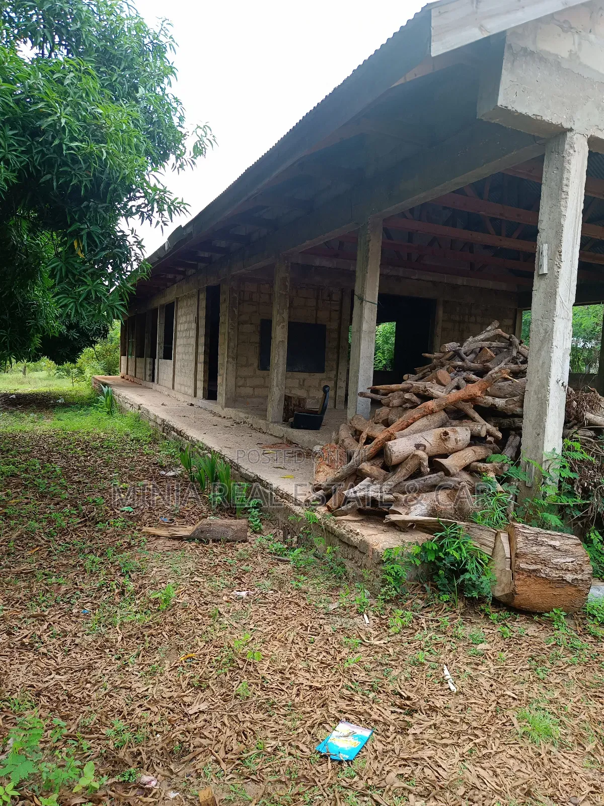 Yard/Warehouse Plot for Sale Toangoma Kigamboni
