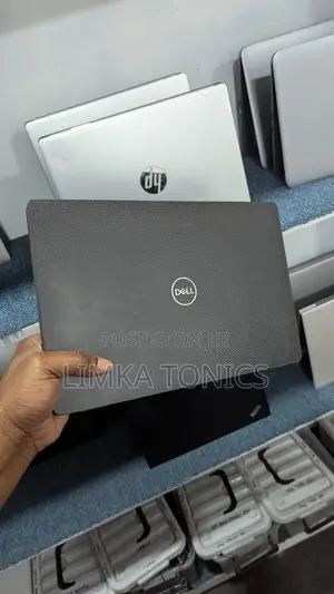 New Laptop Dell 16GB Intel Core i7 SSD 512GB