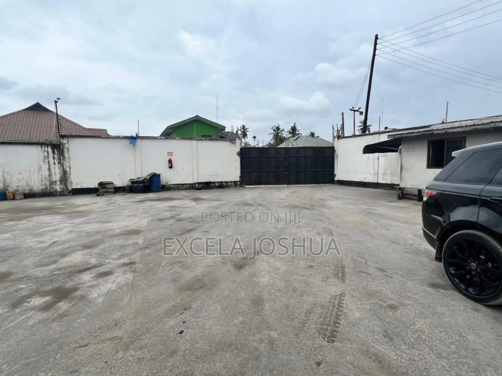 Yard Inauzwa Kurasini