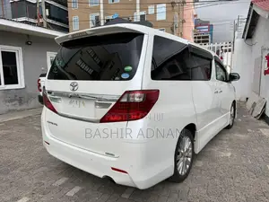 Toyota Alphard 2013 White