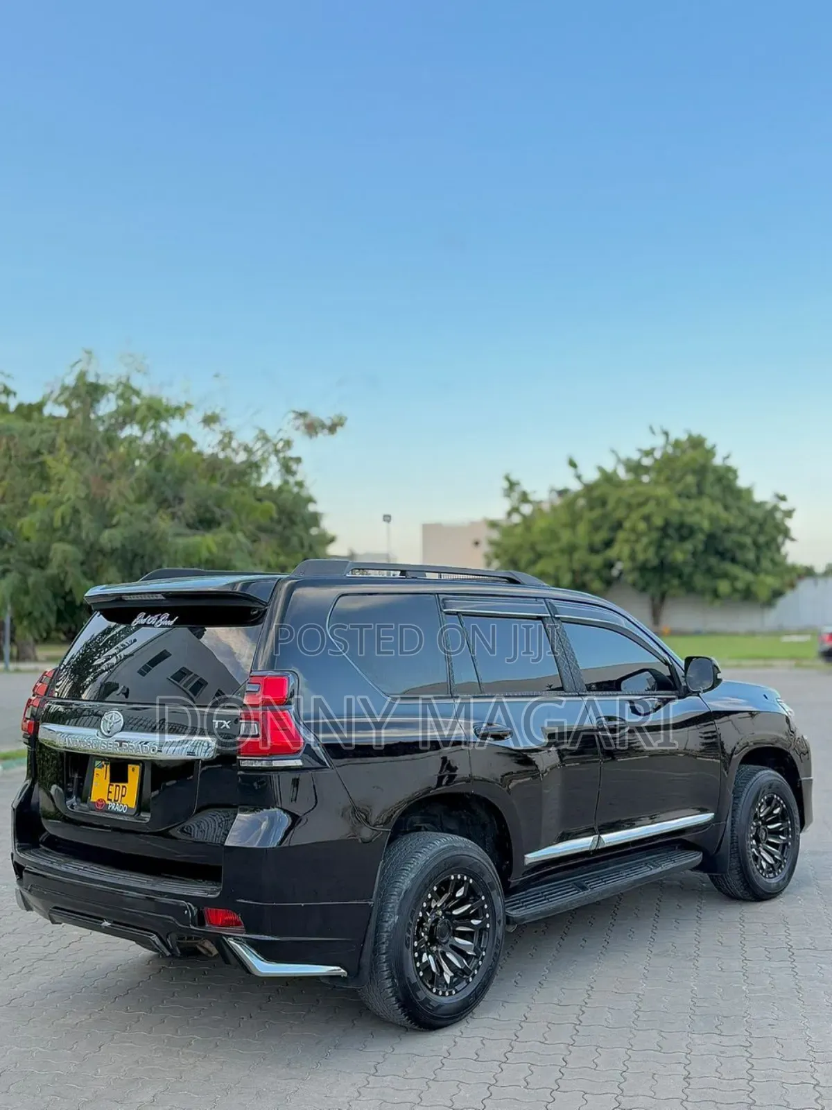 Toyota Land Cruiser Prado 2.8 2018 Black