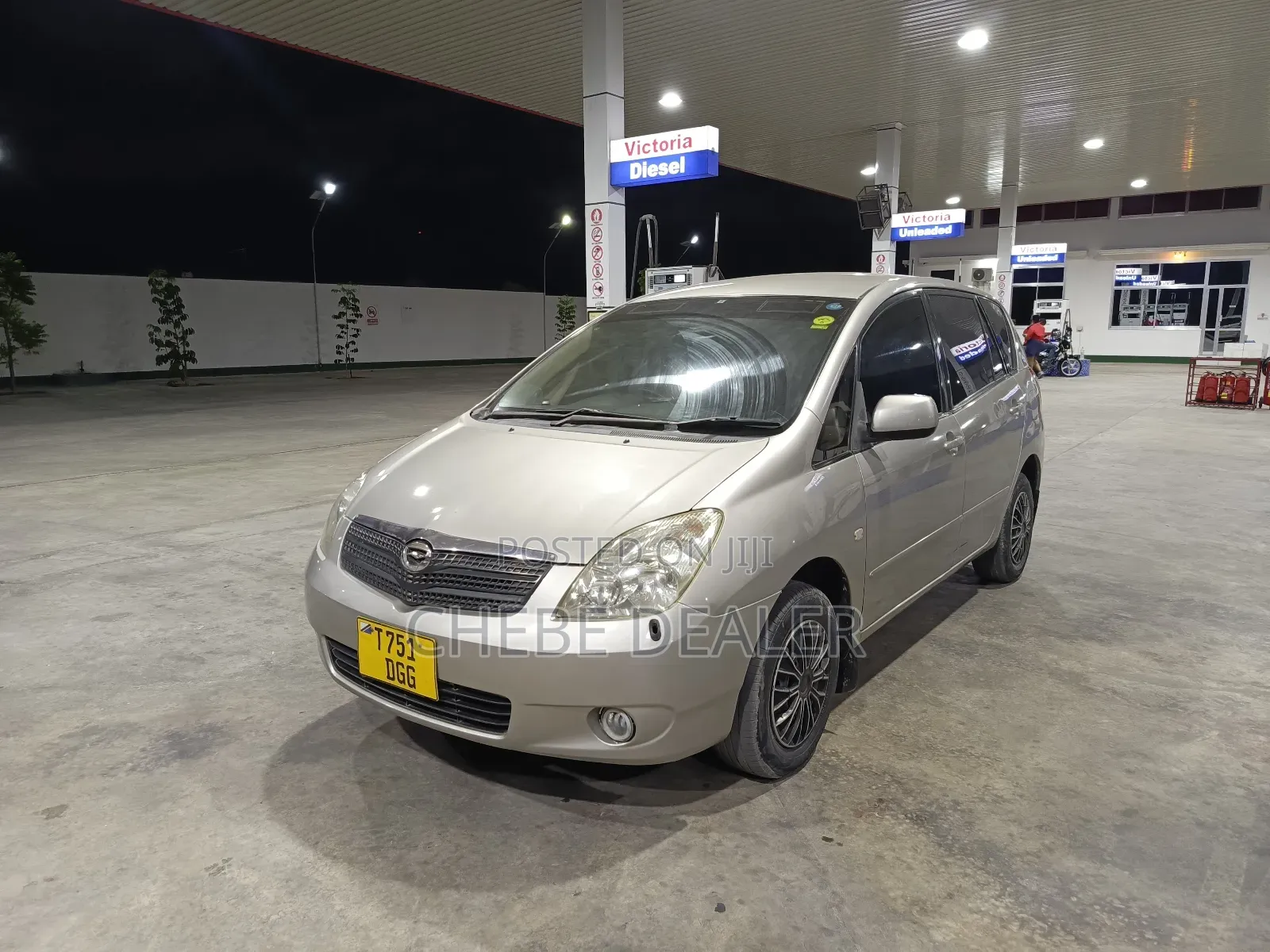 Toyota Corolla Spacio 2003 Gold
