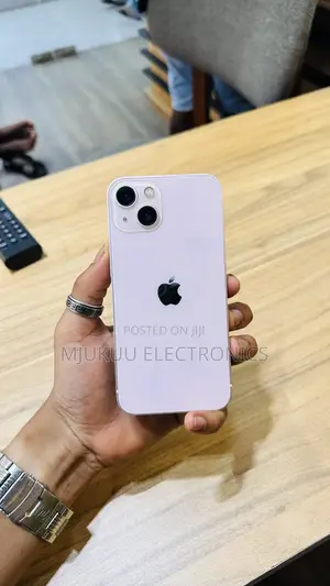Apple iPhone 13 128 GB White