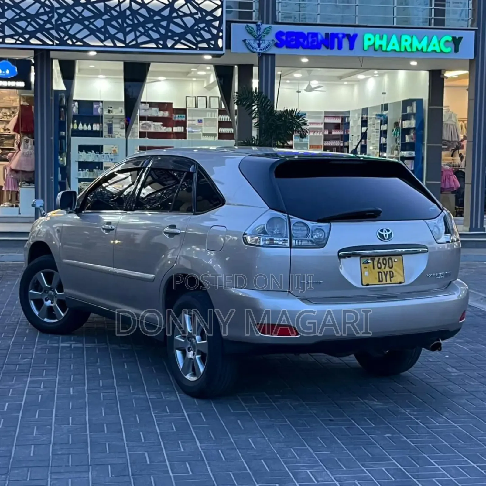 Toyota Harrier 2.4 2004 Silver