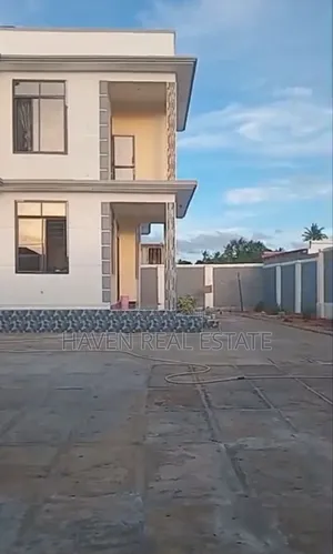 6bdrm House in Kigamboni for sale