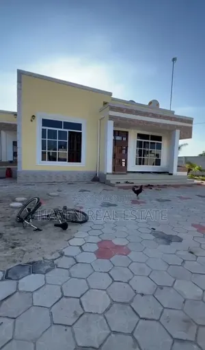5bdrm House in Kigamboni for sale