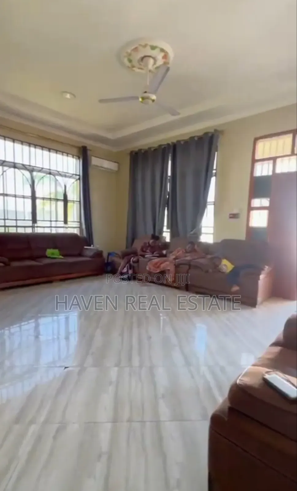 5bdrm House in Kigamboni for sale