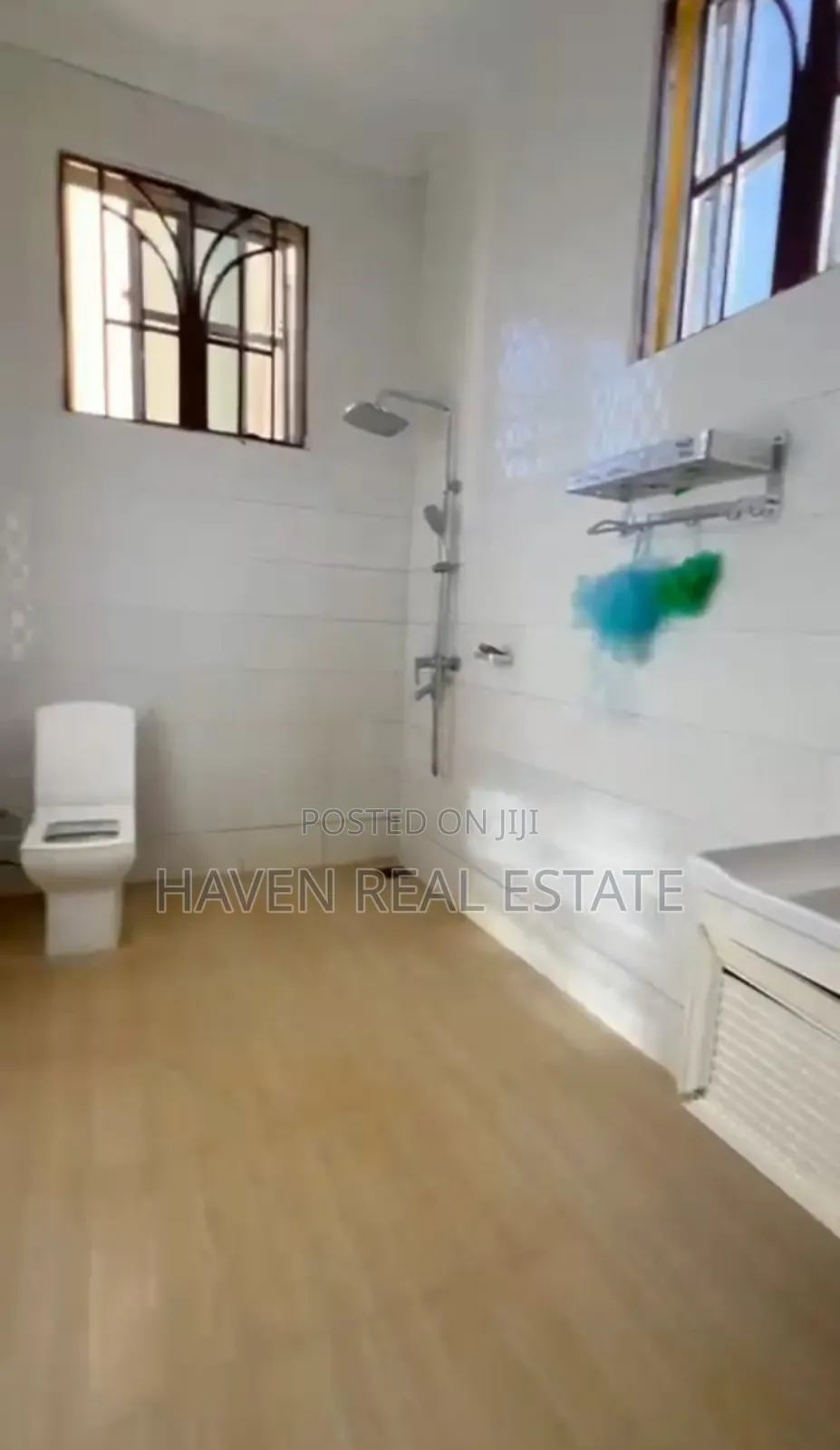 5bdrm House in Kigamboni for sale