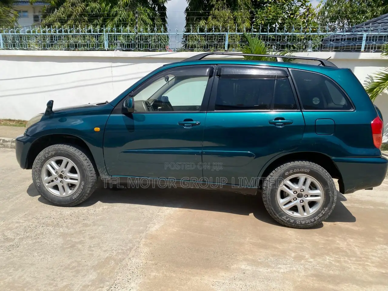 Toyota RAV4 Automatic 2000 Green