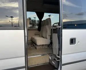 Toyota Coaster 1998 Silver