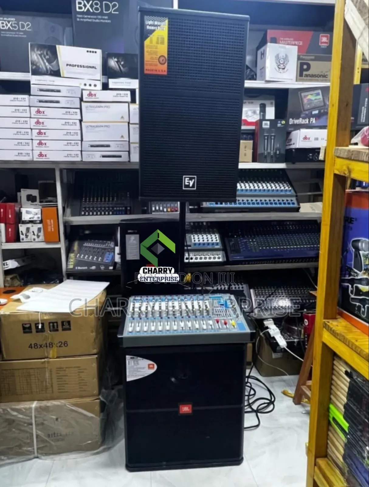 Set of Professional Quality Audio Speaker Music System Base and Mid