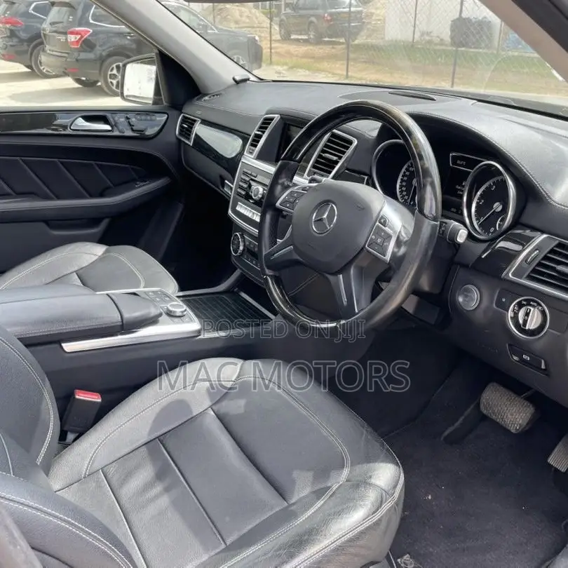 Mercedes-Benz GLS-Class 2017 Black