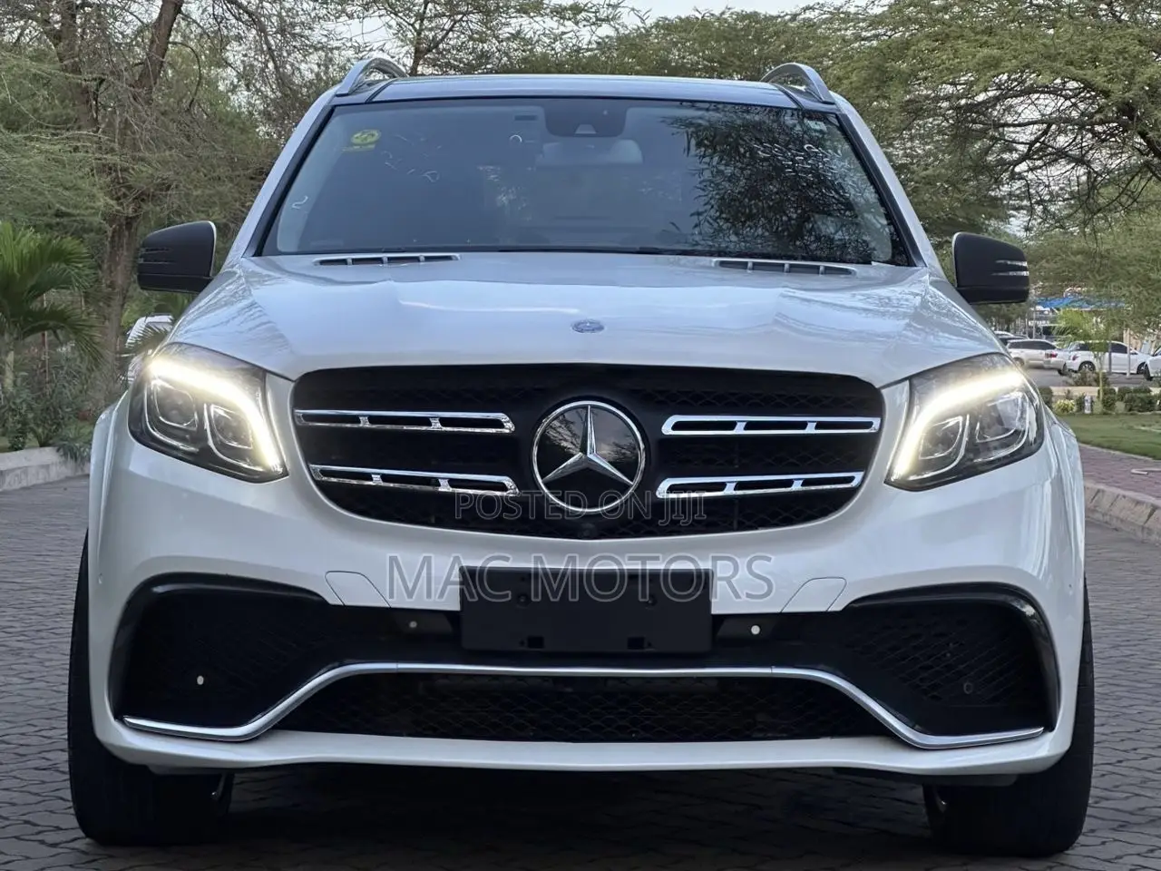Mercedes-Benz GLS-Class GLS63 AMG Base 2017 White