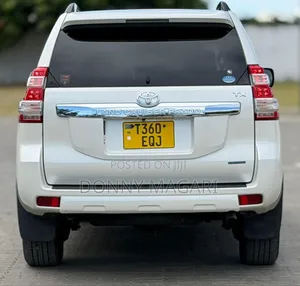 Toyota Land Cruiser Prado 2016 White