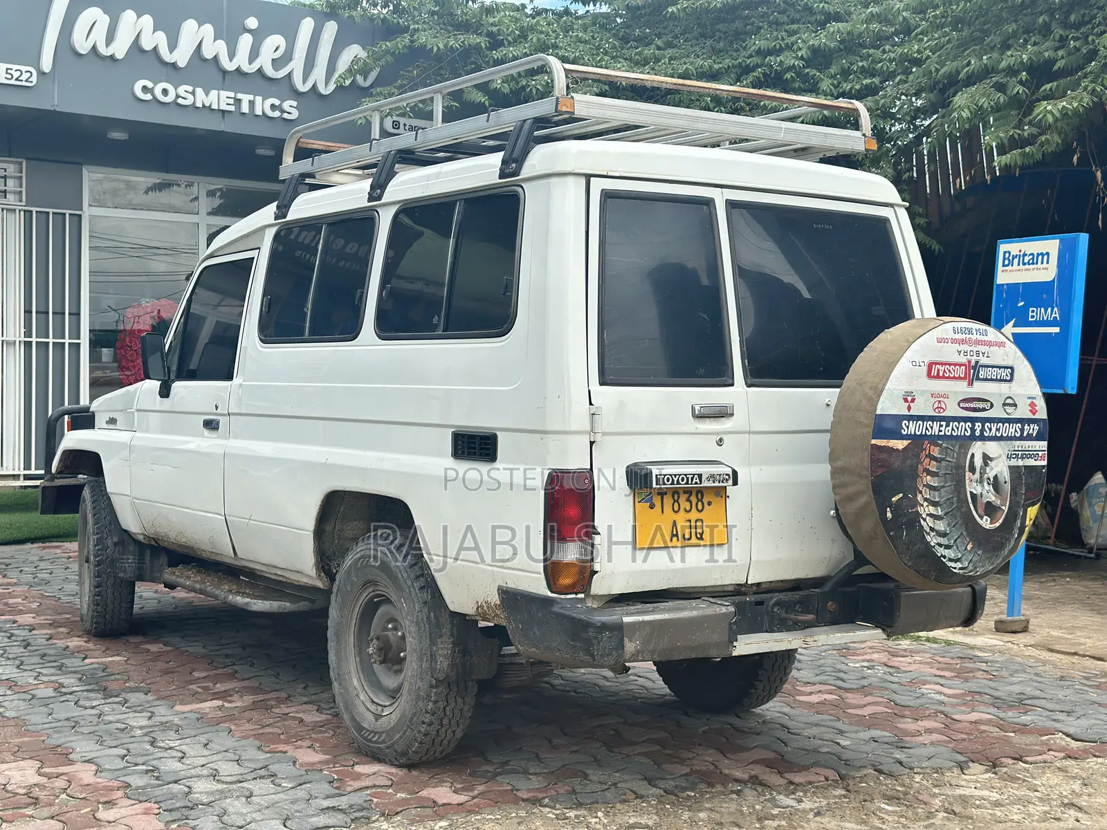 Toyota Land Cruiser 90 1997 White