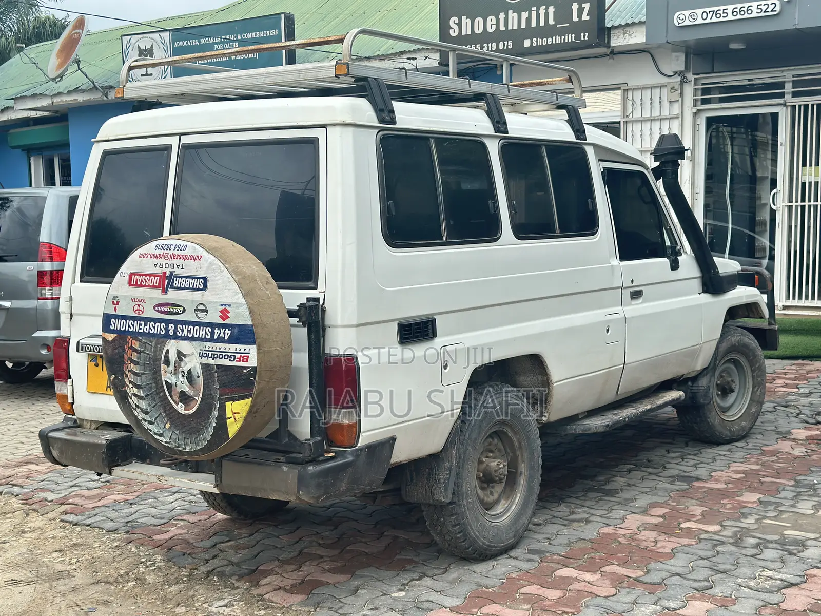 Toyota Land Cruiser 90 1997 White