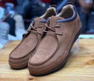 Extremely Very Stylish Cat Brand New Men's Leather Shoes