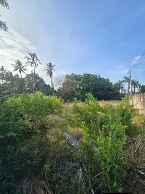 Plot for Sale at Bahari Beach