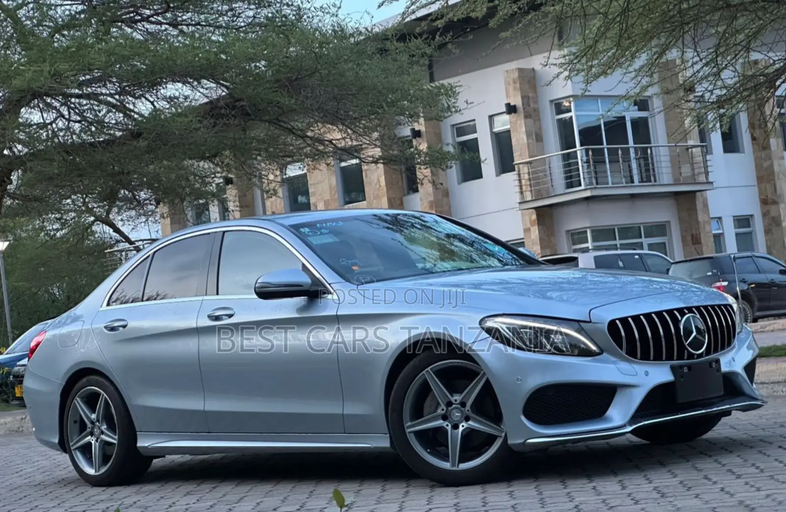 Mercedes-Benz C-Class 2016 Silver