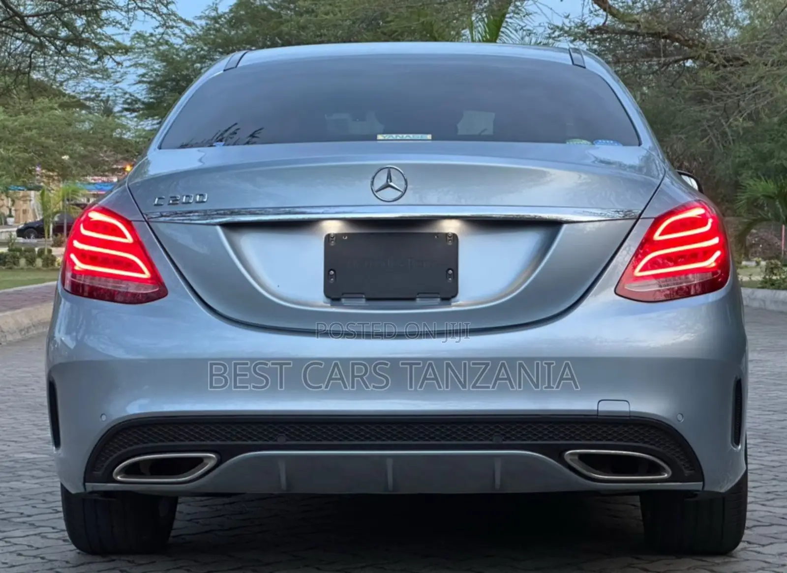 Mercedes-Benz C-Class 2016 Silver