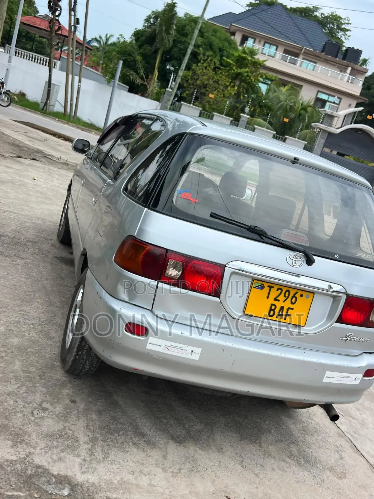 Toyota Ipsum 2004 Silver