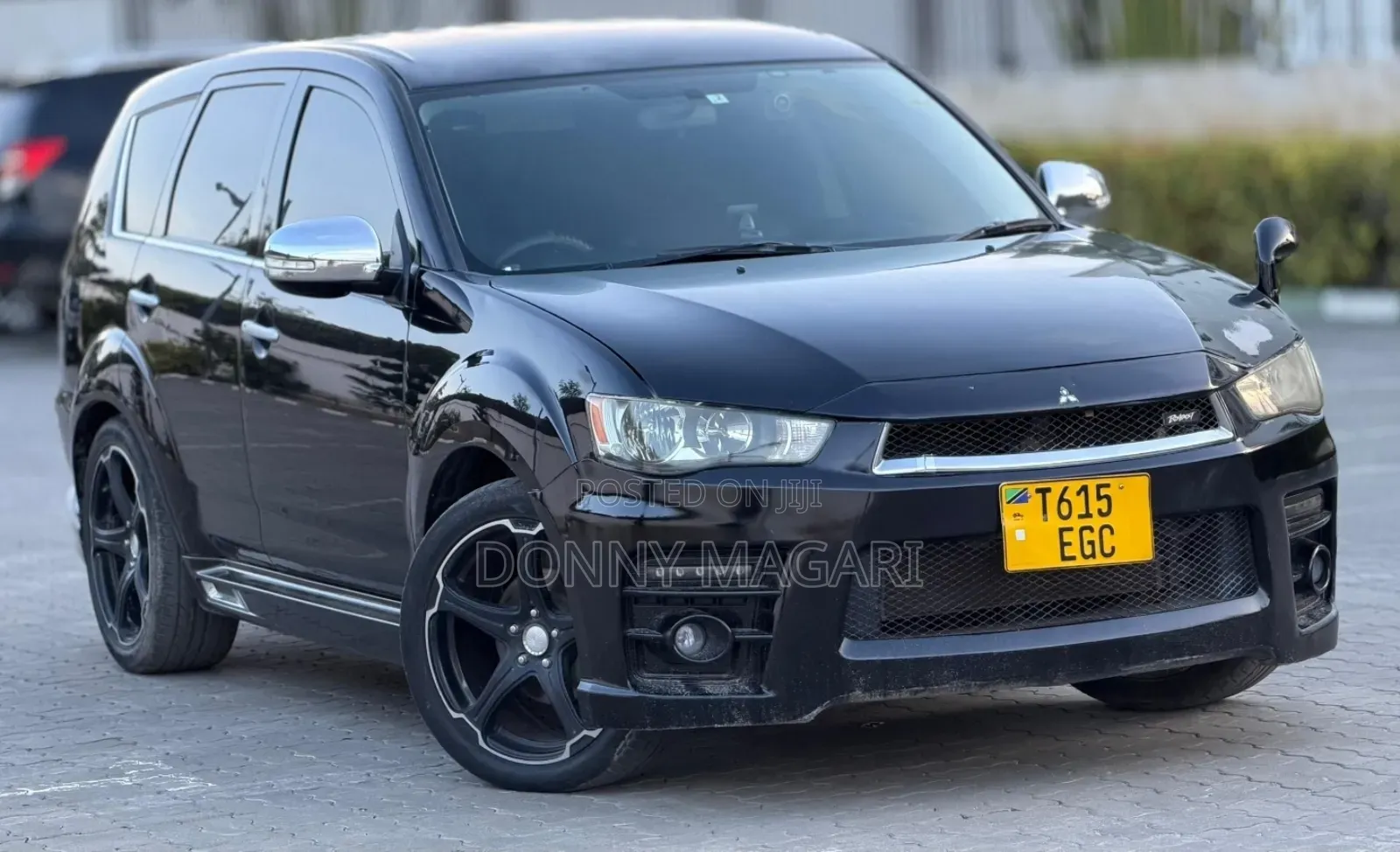 Mitsubishi Outlander 2010 Black