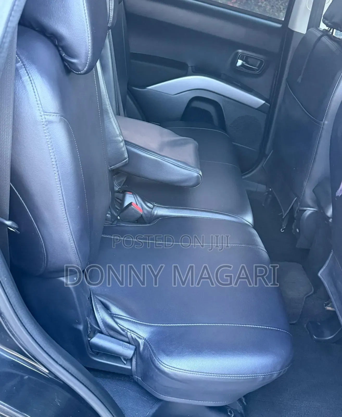 Mitsubishi Outlander 2010 Black