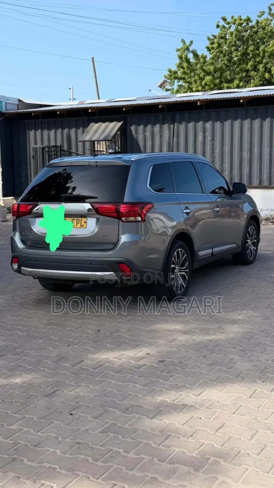 Mitsubishi Outlander 2018 Gray