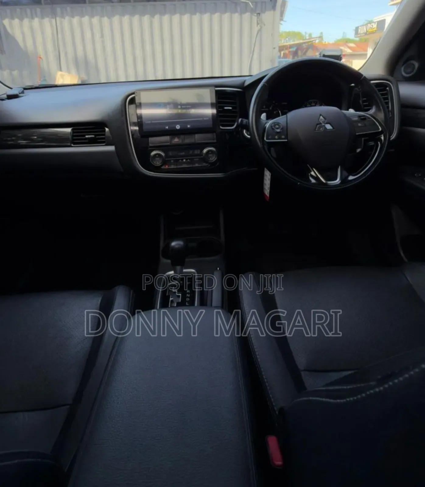 Mitsubishi Outlander 2018 Gray