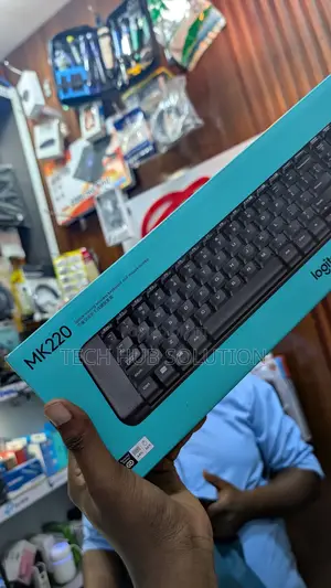 Logitech Mk220 Original Keyboard and Mouse Wireless Combo