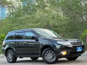 Subaru Forester 2010 Black