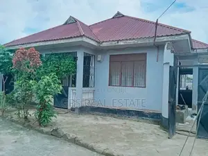 3bdrm House in Kiluvya Kwa Komba, Kinondoni for sale