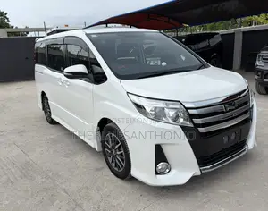 Toyota Noah 2014 White