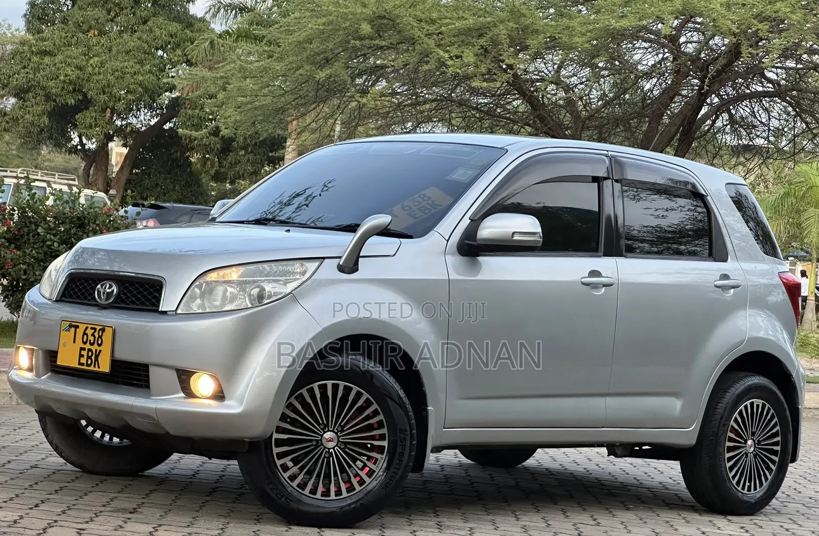 Toyota Rush 1.5 RWD 2006 Silver