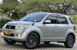 Toyota Rush 1.5 RWD 2006 Silver