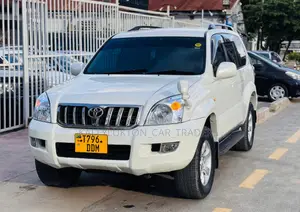 Toyota Land Cruiser Prado 2007 White