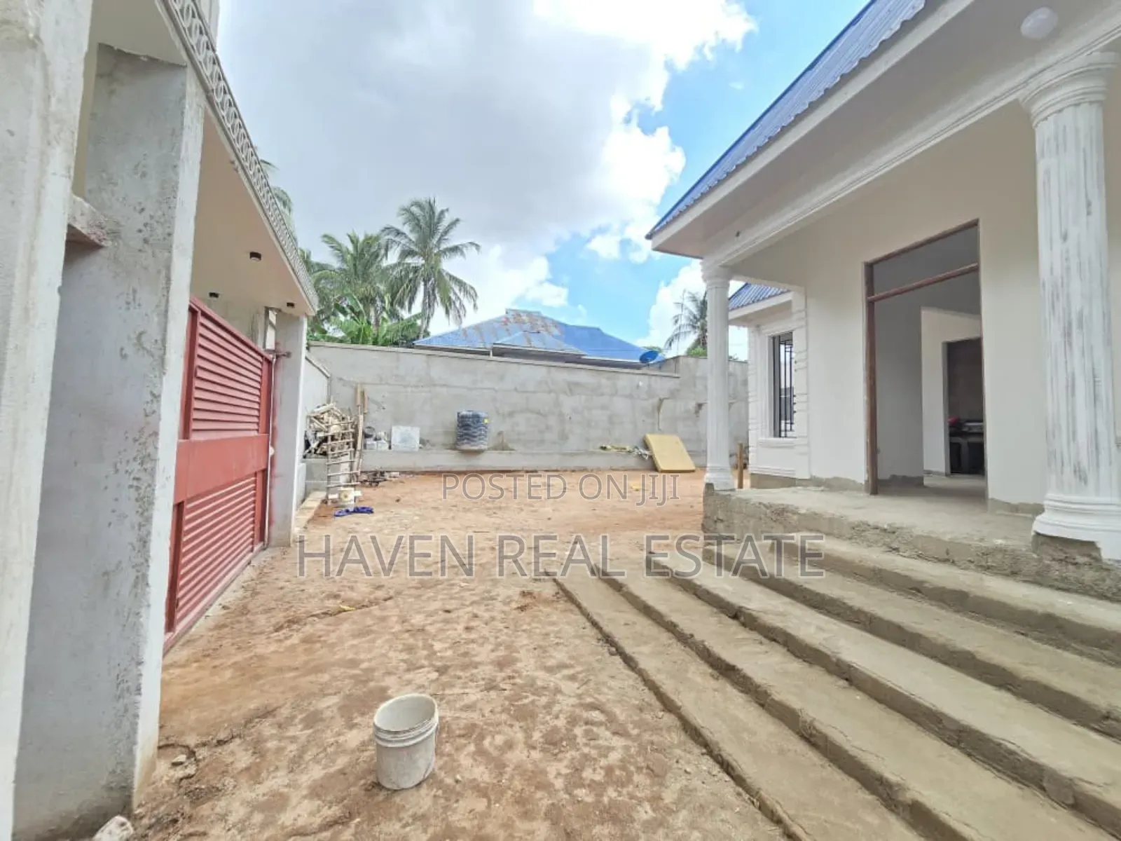 3bdrm House in Goba for sale